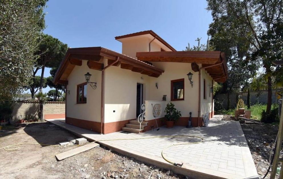 Ampliamento con tetto ventilato proarchitettura Case con tetto in legno